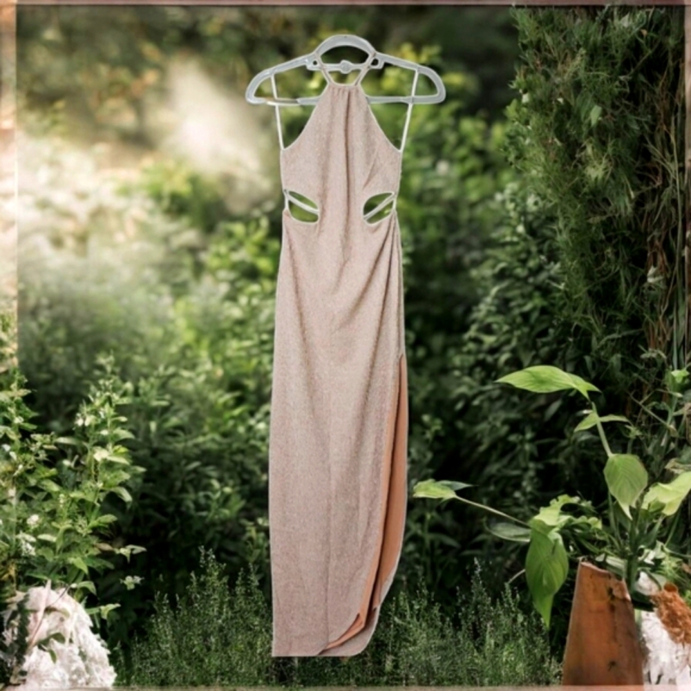 Rumer the Label Willow Cut Out Maxi Dress in Gold Sleeveless Halter Sheath - Picture 3 of 14